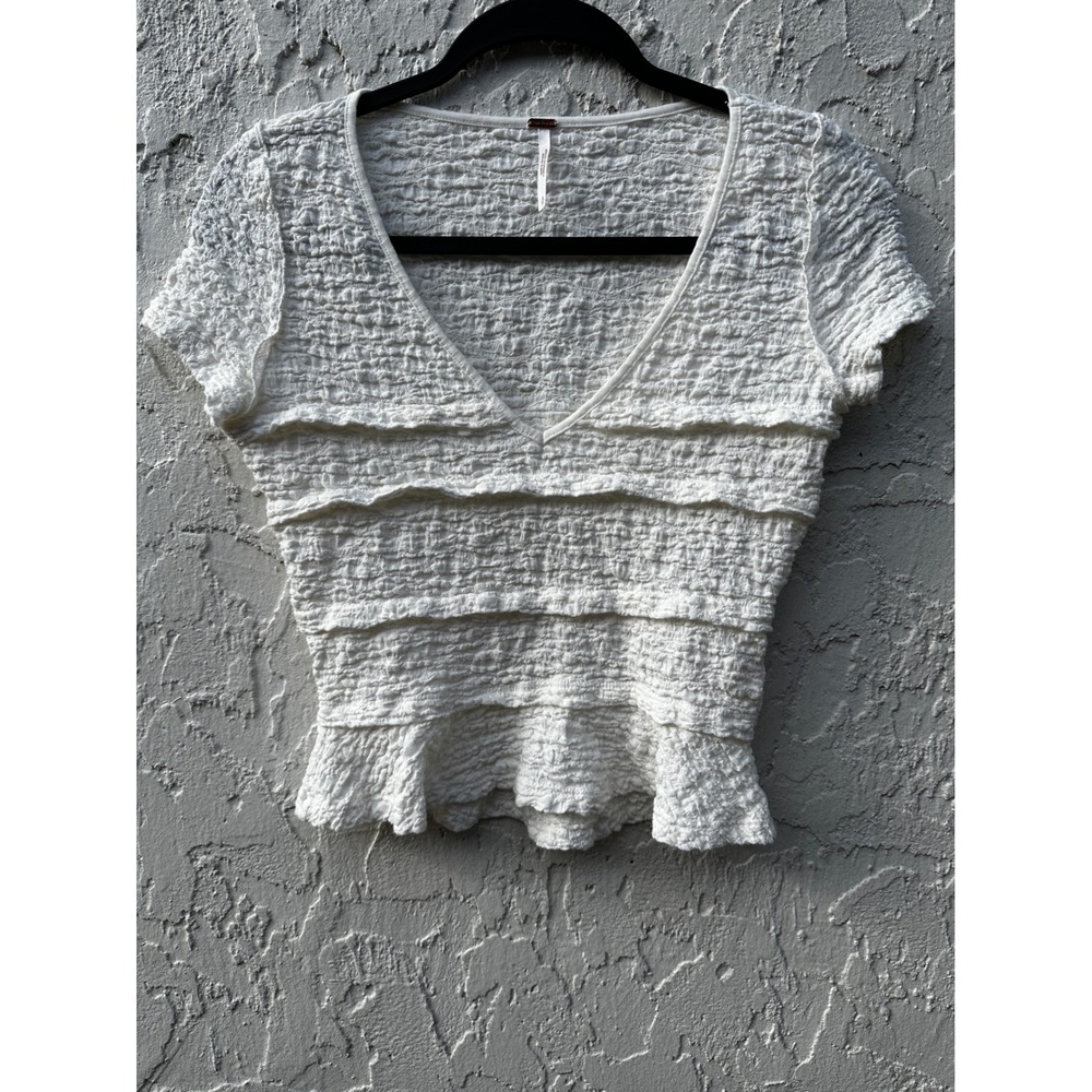 Free People Krystal T Shirt Textured Crinkle V-Neck Tiered Ruffle Hem Top Small